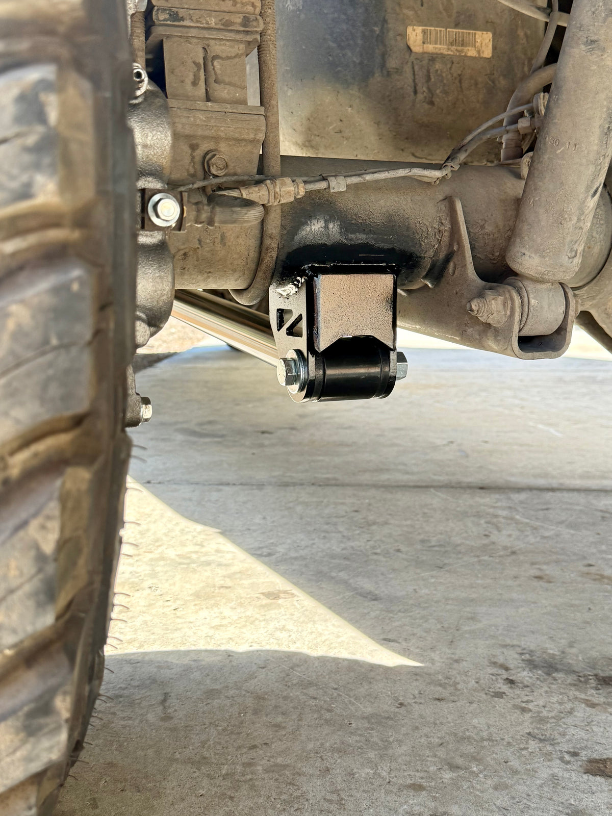 Dodge Ram Weld On Traction Bar Kit 60"